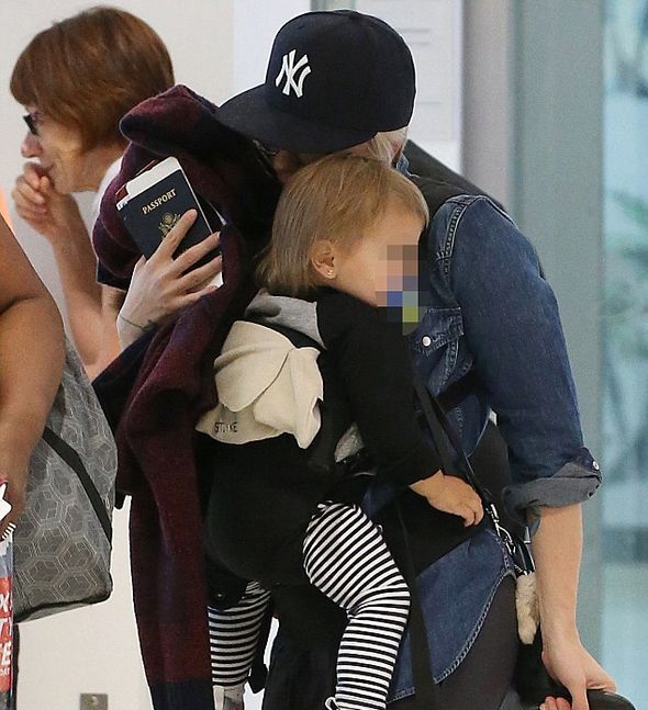 Скарлетт Йоханссон с дочкой Роуз