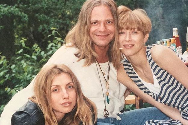 Светлана Бондарчук показала раритетное фото Владимира Преснякова с незнакомкой