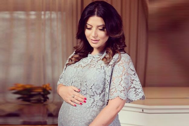 Певица Жасмин в третий раз стала мамой