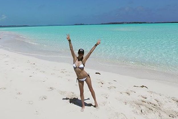 Анна Курникова продемонстрировала фигуру в бикини