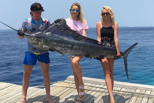 Евгений Плющенко похвастался шикарным уловом