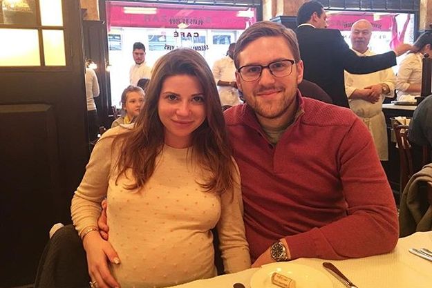 Галина Юдашкина родила сына Петру Максакову