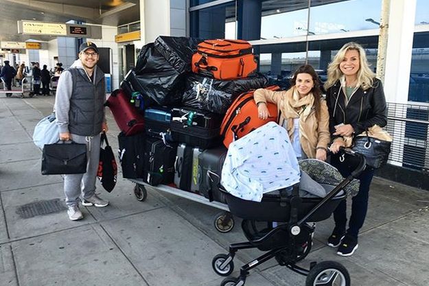 Галина Юдашкина возвратилась с сыном в Москву