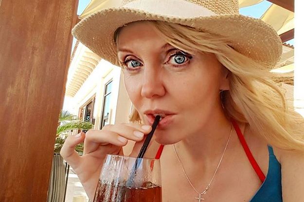 Певица Валерия продемонстрировала фигуру в купальнике