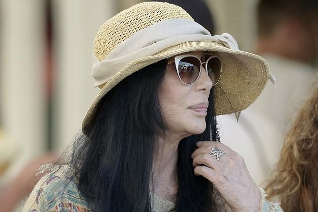 Певица Шер приятно удивила элегантным образом