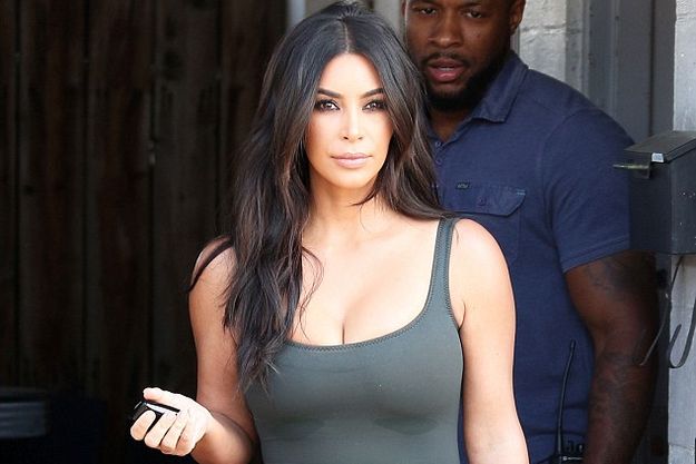 Ким Кардашьян отметила Национальный день селфи публикацией откровенного фото