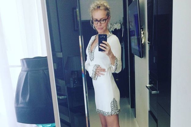 Нужда заставила Машу Малиновскую распродавать свой гарбероб