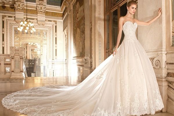 Выбираем красивые свадебные платья