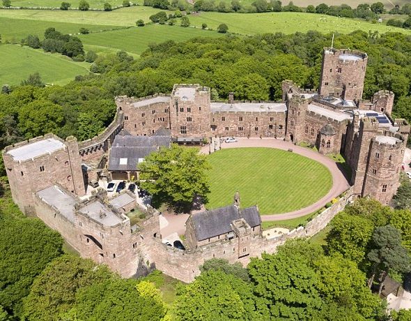 Замок Пекфортон