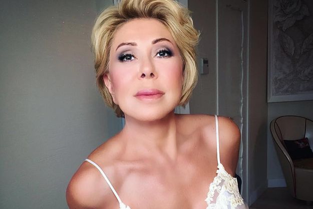 Фото поцелуя Любови Успенской с дочерью вызвал резонанс в Сети