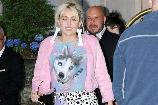 Майли Сайрус набила себе тату в честь Лиама Хемсворта