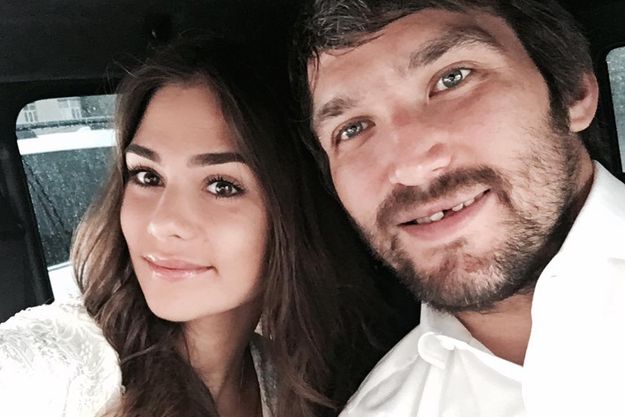 Александр Овечкин и Анастасия Шубская поженились