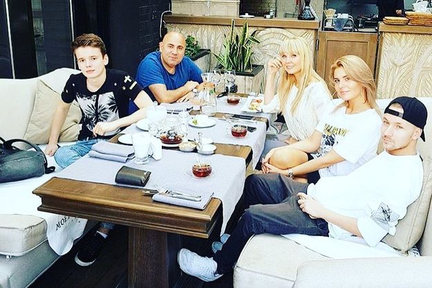 Дочь Валерии выходит замуж за своего продюсера