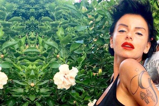 Юлия Волкова интригует снимками с новым любовником