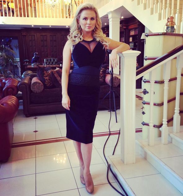 Анна Семенович