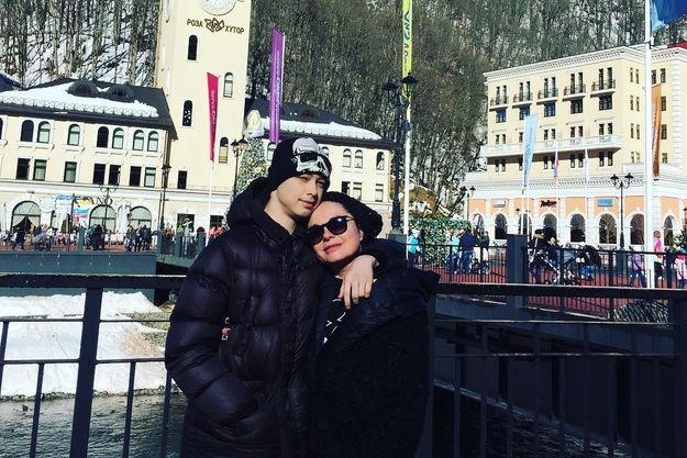 Наташа Королева удивила фанатов совместным фото с сыном