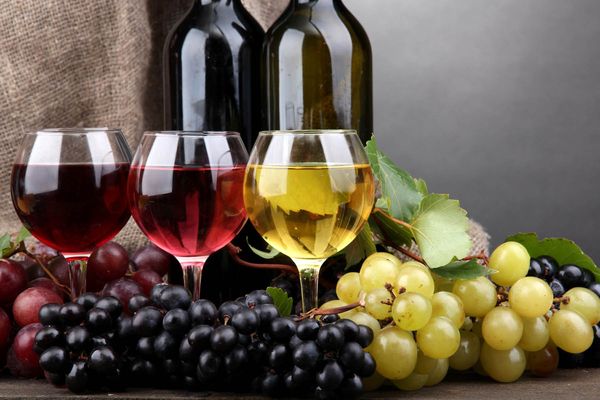 Несколько простых способов проверки вина на натуральность