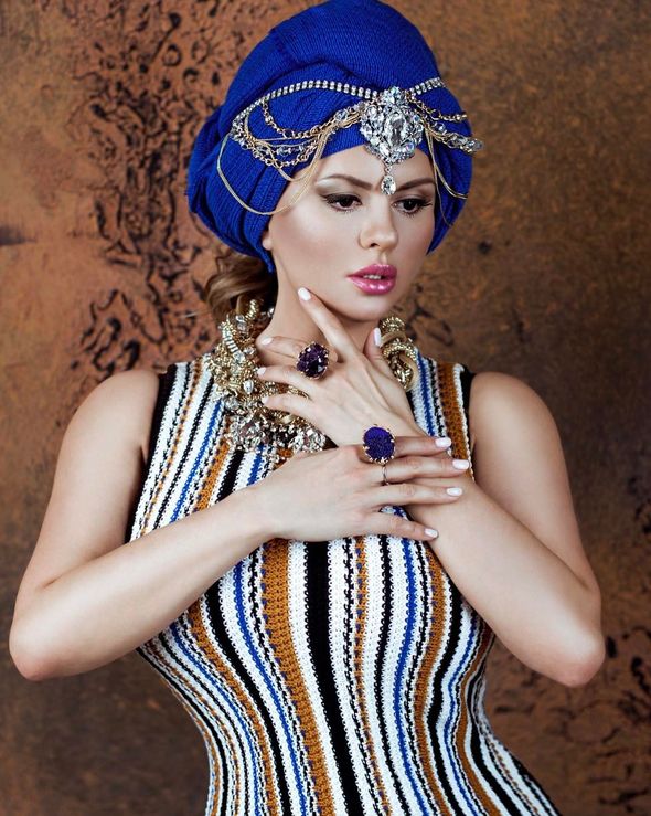 Анна Семенович