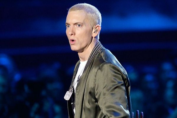 Рэпер Эминем заставил фанатов скандировать матерные слова в отношении Дональда Трампа