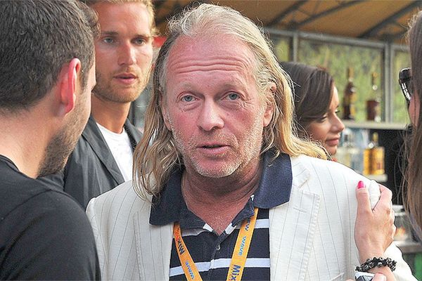 Криса Кельми отравили и ограбили в собственной квартире