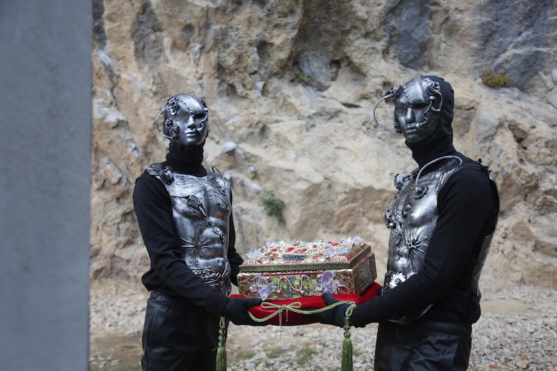 Любовь Толкалина сыграла королеву в детской сказке