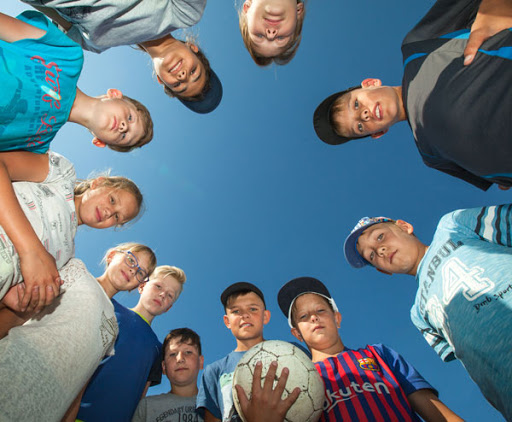 Волонтеры АО «СУЭК» в Забайкалье передали подарки детям с ОВЗ