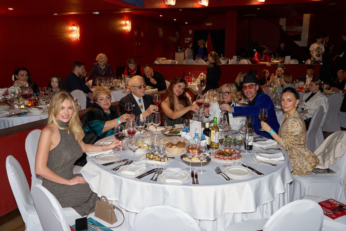 Модель Анастасия Нагорная вошла в жюри престижного конкурса красоты