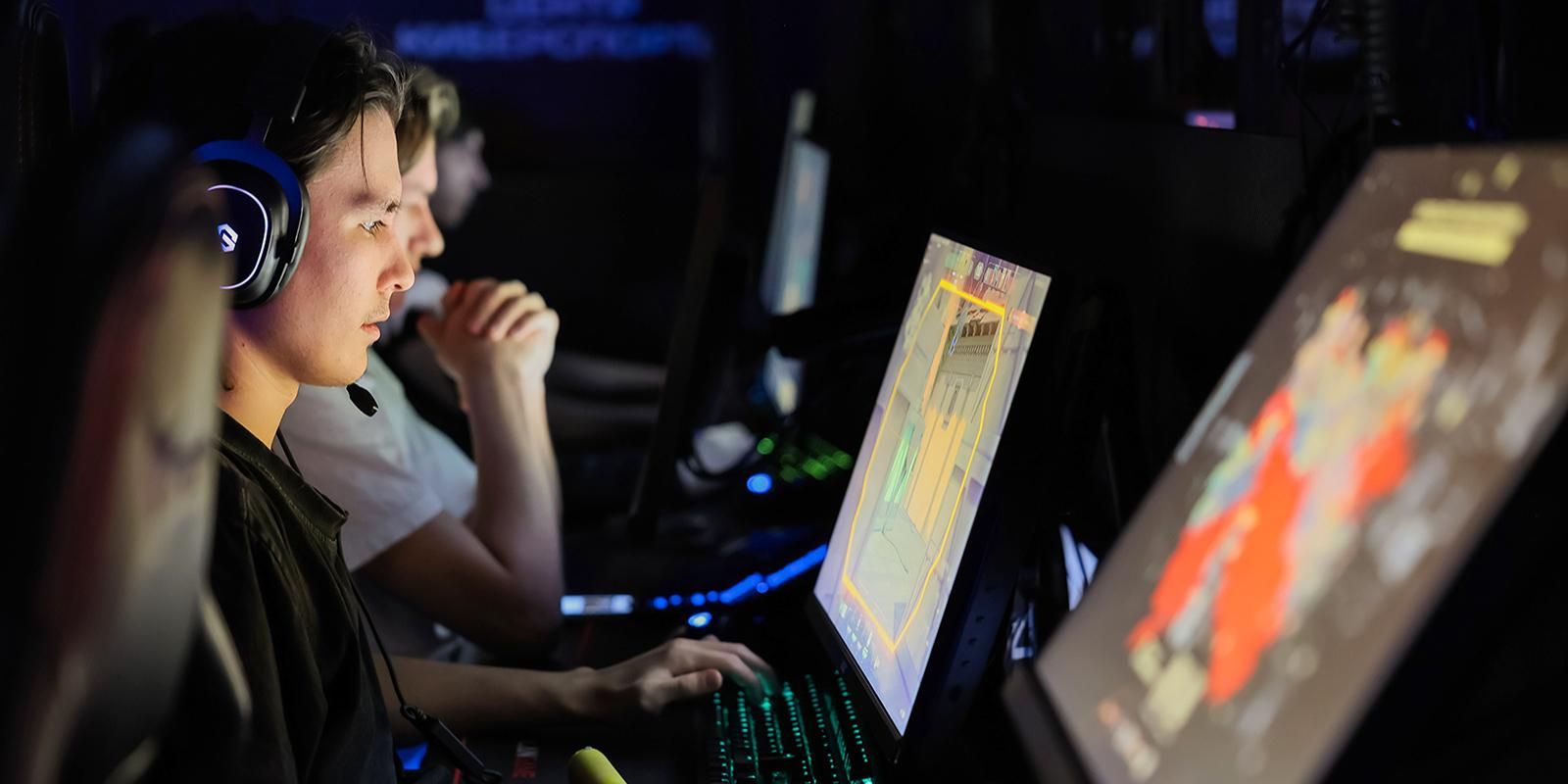 Участники московского акселератора «Фабрика видеоигр» представили 60 проектов