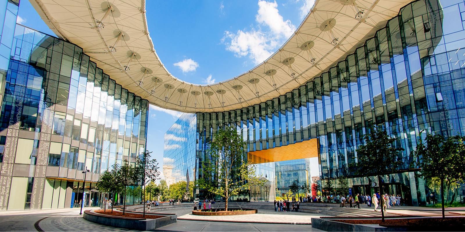 Москвичей пригласили на технологический фестиваль «Облачные города»